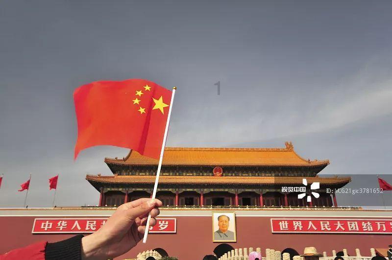 从六楼摔下去的保温杯没摔坏还能用吗？